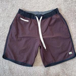 Vuori Banks Short - M - Color Oxblood Linen